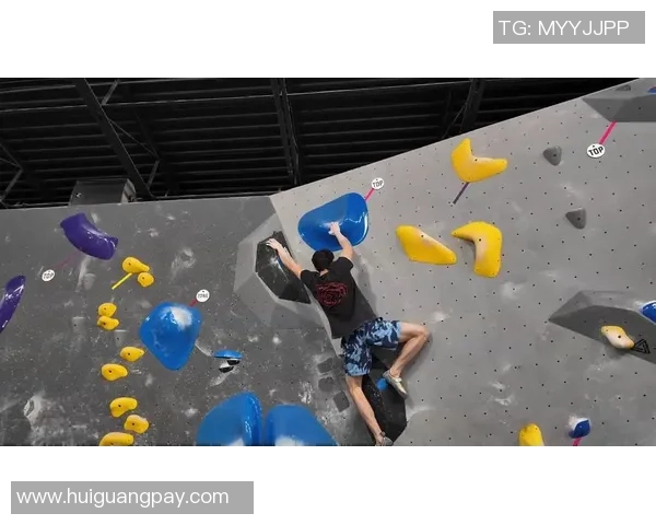 北京攀岩队的控制策略与训练方法解析及其在攀岩热点中的影响